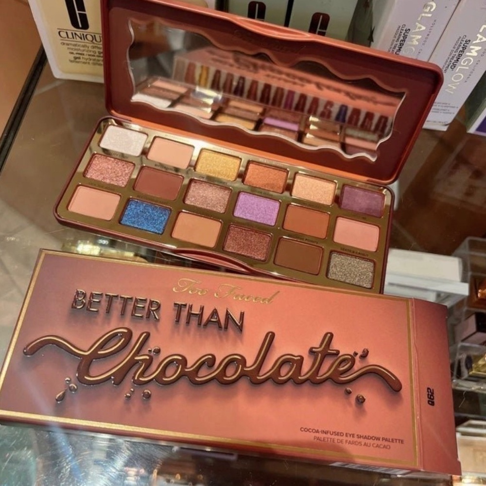 Too Faced Better Than Chocolate Cocoa-Infused Eye Shadow Palette NET WT. 0.7 OZ